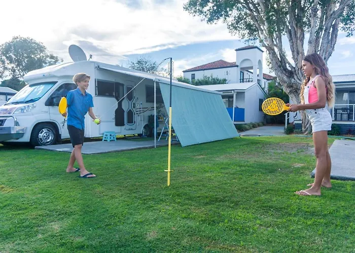Premium Caravan
