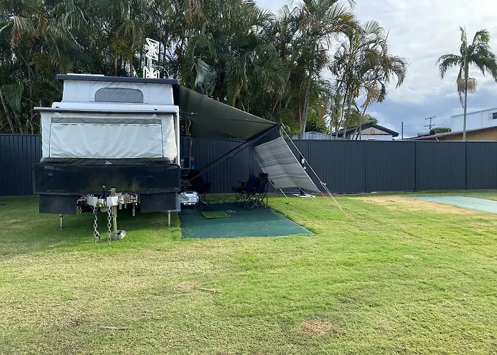 Premium Caravan