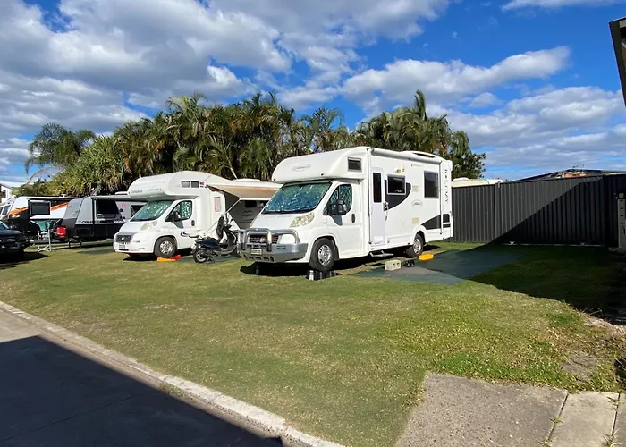 Premium Caravan